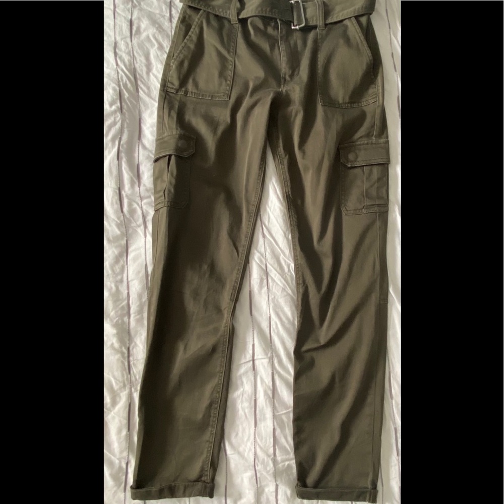 Express modern cargo pant.  Size 00